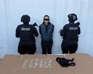 Detienen a mujer con droga