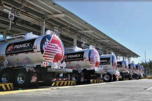 Fijan meta de 1.8 millones de barriles para 2027