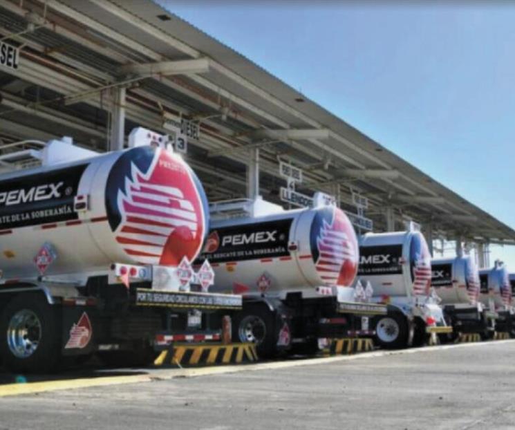 Fijan meta de 1.8 millones de barriles para 2027