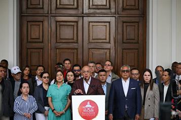 Aprueba Venezuela ley contra bloqueo naval