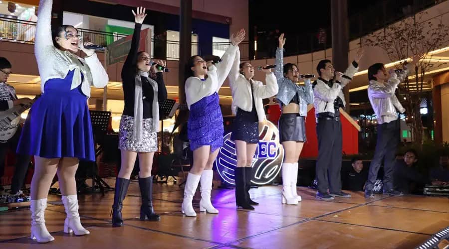 Christmas Rocks cumple cinco años llevando música navideña Christmas Rocks cumple cinco años llevando música navideña