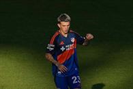 Avanza Rayados por Orellano; Tigres ir&iacute;a por extremo colombiano 