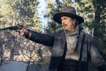 Demandan a Kevin Costner por presunto adeudo en vestuario de Horizon