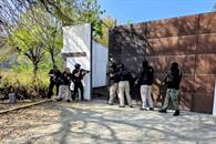 Abaten polic&iacute;as a 2 en Santiago