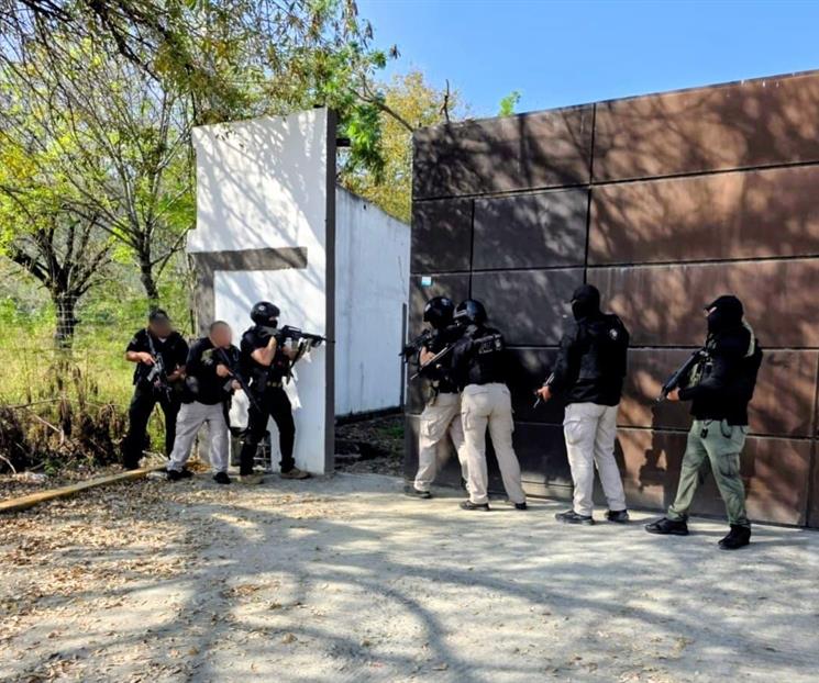 Abaten polic&iacute;as a 2 en Santiago
