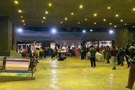 Protestan activistas frente al Congreso Protestan activistas frente al Congreso