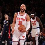 Remontan Knicks y vencen a Cavaliers 