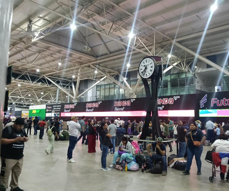 Saturan usuarios central de autobuses