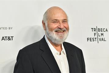 Polic&iacute;a respondi&oacute; a m&uacute;ltiples llamadas en casa de Rob Reiner