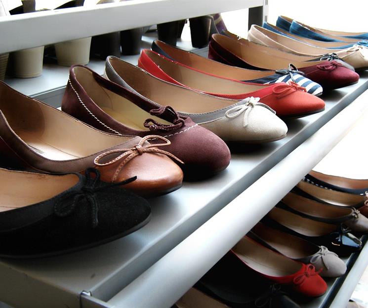 Ropa y calzado asi&aacute;ticos de importaci&oacute;n pagar&aacute;n m&aacute;s impuestos