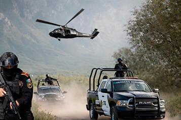 Dar&aacute;n becas universitarias a hijos de elementos de Fuerza Civil
