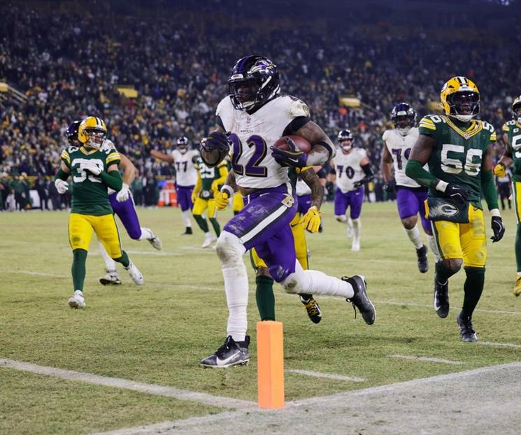 Cuervos mueve la alita