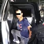 Lo arrestan por golpear a madre e hija