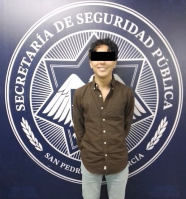 Detienen a dos por ri&ntilde;a en Centrito de San Pedro