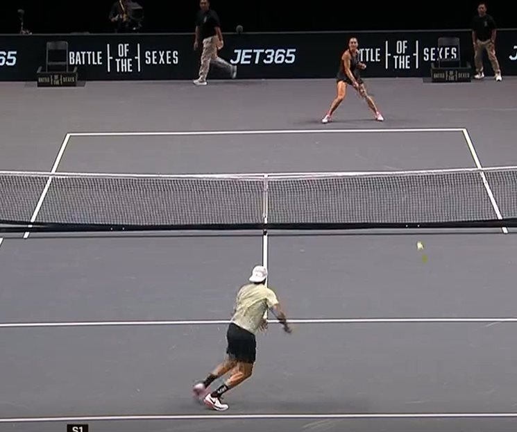 Derrota Kyrgios a Sabalenka en la Batalla de los Sexos