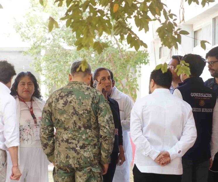 Visita Claudia a heridos por descarrilamiento de Tren Interoceánico