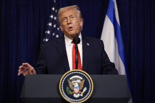 Afirma Trump que EU atac&oacute; muelle usado por narcolanchas en Venezuela