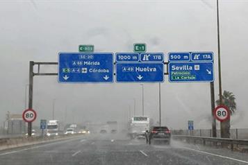 Aumenta a tres el balance de muertos por inundaciones en Espa&ntilde;a