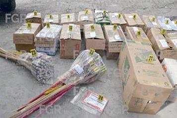 Asegura FGR 347 kilos de pirotecnia en cateo