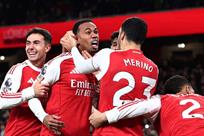 Arsenal le pas&oacute; por encima al Aston Villa