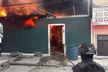 Cae por incendiar vivienda