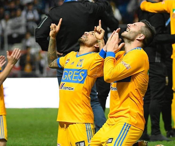 Se despide Aquino del a&ntilde;o y de la afici&oacute;n de Tigres