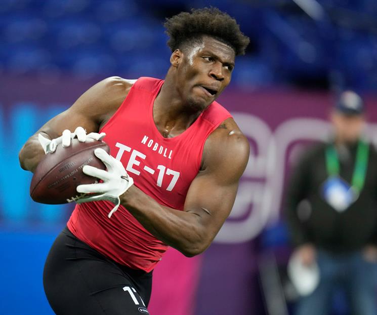 Pittsburgh pierde a Darnell Washington Pittsburgh pierde a Darnell Washington