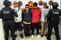 Detienen a 4 con droga tras persecución Detienen a 4 con droga tras persecución