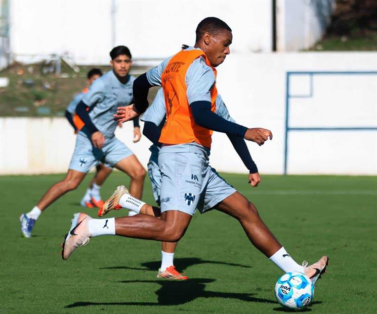 Viajan Rayados a la Copa Pac&iacute;fico sin Lucas Ocampos 