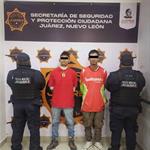 Detienen a sujetos con moto robada