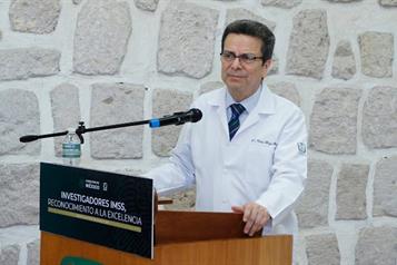 Realizan relevo de titular en la Cofepris