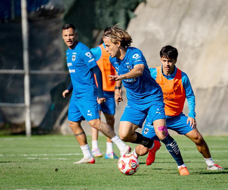 Viajan Rayados con Martial, pero con cinco bajas Viajan Rayados con Martial, pero con cinco bajas