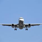 Tr&aacute;fico a&eacute;reo de pasajeros cae 6.5% a noviembre