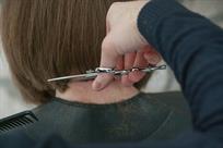 Mejores d&iacute;as de enero 2026 para cortarse el cabello