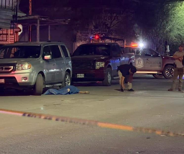 Ejecutan a hombre en su camioneta Ejecutan a hombre en su camioneta