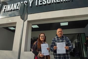 Cumplen 5 mil nicola&iacute;tas con pago de contribuciones en primer d&iacute;a