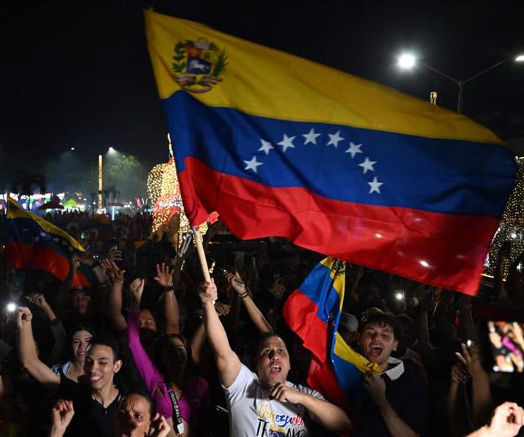 Anuncia Trump que EU gobernar&aacute; Venezuela tras derrocar a Maduro