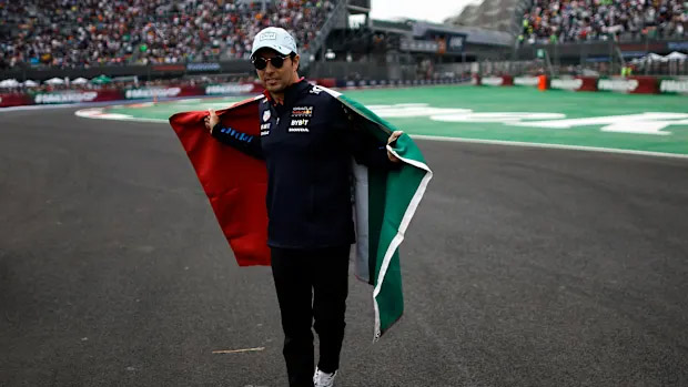 Ven a Checo renovado