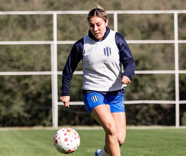 Buscarán Rayadas iniciar con pie derecho Buscarán Rayadas iniciar con pie derecho