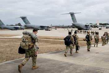 Suspende Senado discusi&oacute;n para ingreso de militares