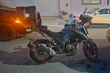 Detienen a menor en moto robada