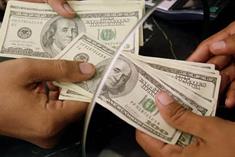 Remesas caen 5.7% en noviembre; hilan 8 meses a la baja