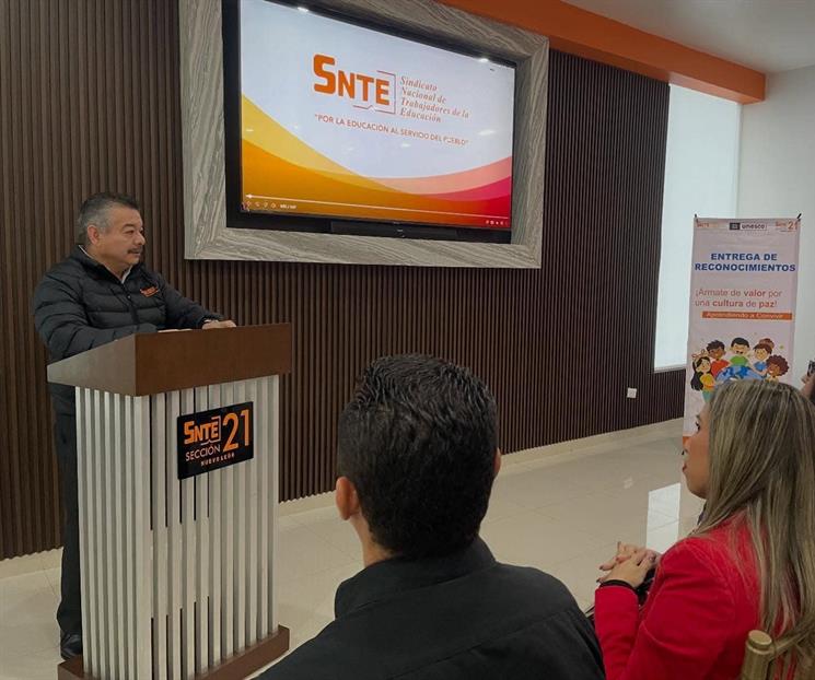 Se suma Sección 21 a estrategia nacional del SNTE Se suma Sección 21 a estrategia nacional del SNTE