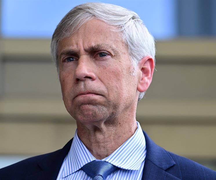 Representa Barry J. Pollack a Maduro