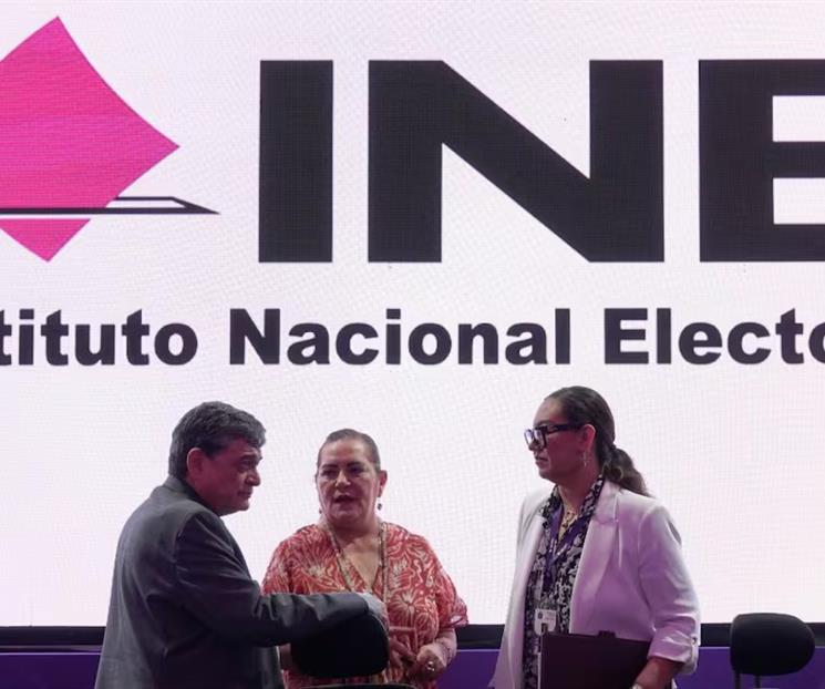 Prev&eacute;n avalar la iniciativa electoral a mediados de marzo