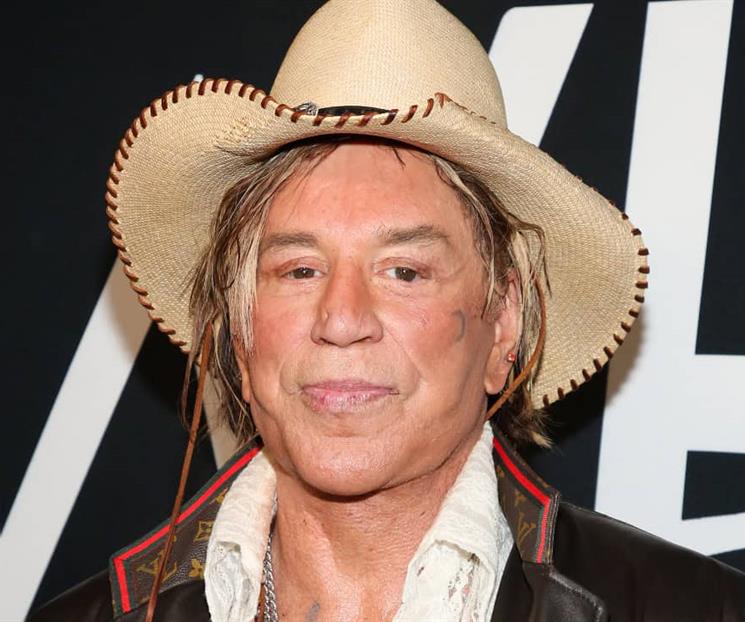 Mickey Rourke niega pedir donaciones para evitar desalojo