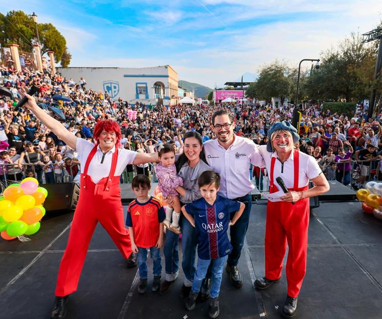 Celebran el 6 de enero en Santiago