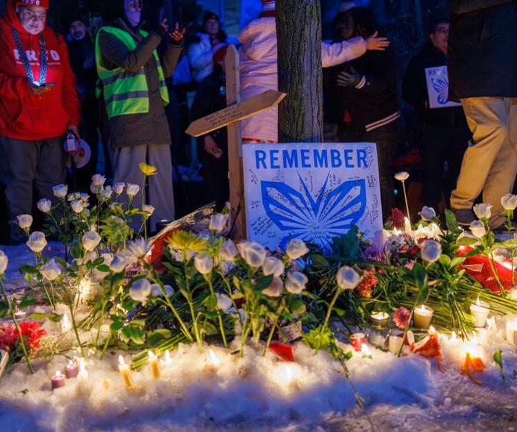 Agente del ICE mata a tiros a una mujer en Mine&aacute;polis