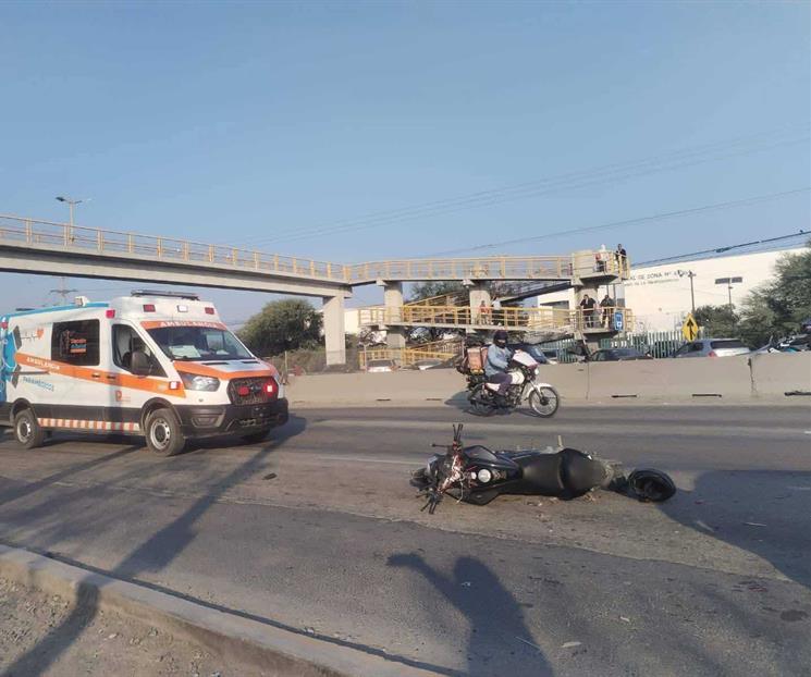 Choca moto contra auto Choca moto contra auto