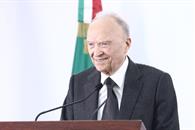 Se ir&aacute; Gertz Manero a embajada de Reino Unido